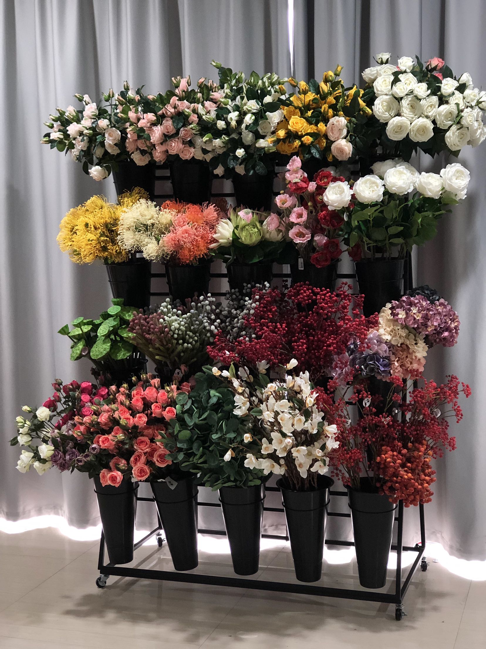 Flower Shop Flower Stand Large Flower Shop Flower Stand Movable Wrought Iron Multi-Layer Flower Display Stand Plastic Flower Bucket Rack