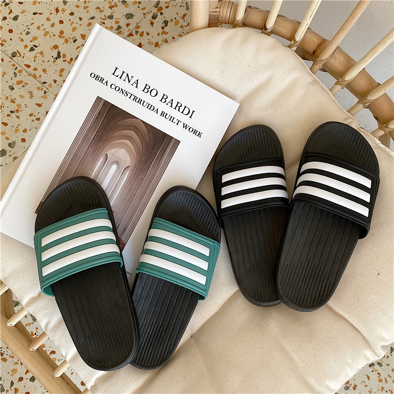 INS Chaogang Wind student 100 Striped Striped lovers outside wearing slippers indoor non-slip soft bottom parent-child sandals men and women