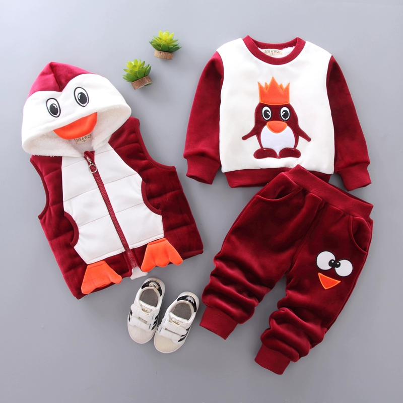 Bộ đồ bé trai mùa đông 2018 bé trai mới cộng với áo len nhung dày ba mảnh set 0 1-3 phiên bản Hàn Quốc của quần áo thủy triều