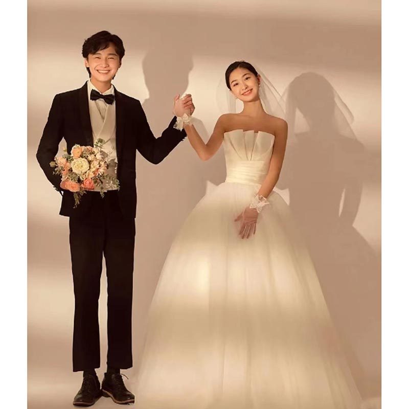 Wedding dress 2023 new broste satin is thin and simple super - sen pungy dress bride welcomes out the dress