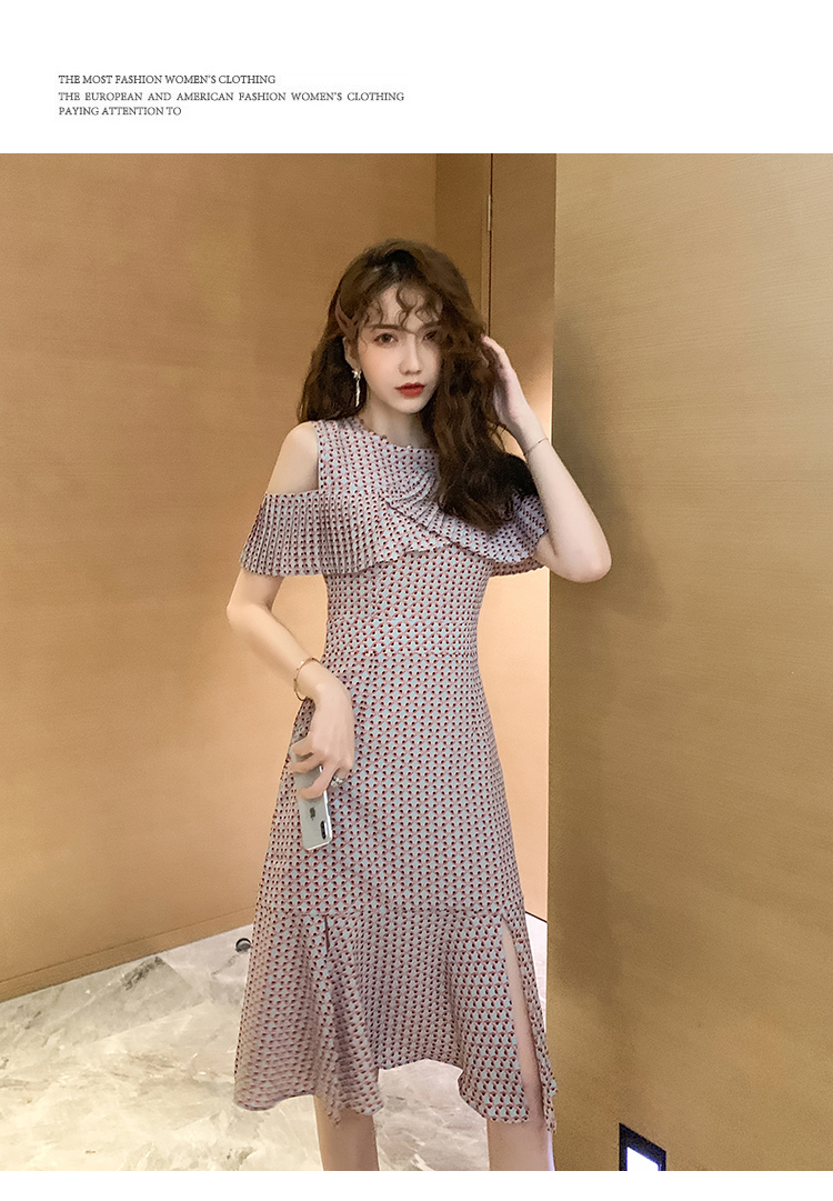 VK旗艦店 韓系荷葉邊格紋露肩氣質開叉魚尾短袖洋裝