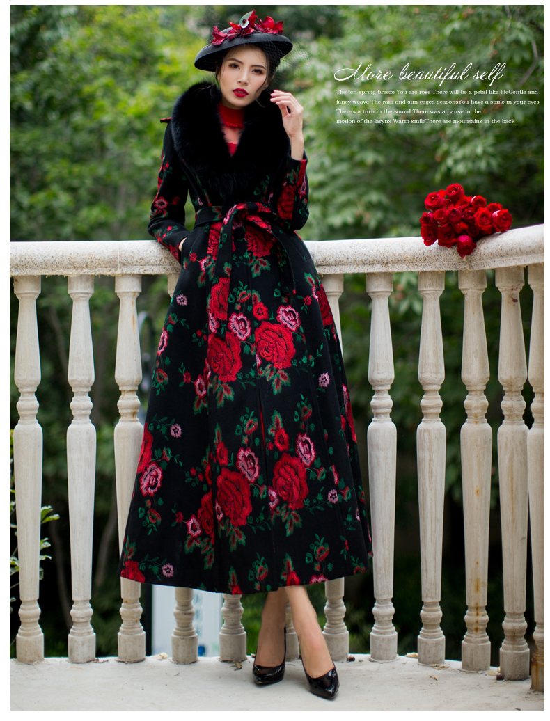 Mới retro nặng thêu thêu áo khoác lông cáo cáo lông cỏ cổ áo nữ dài phần mỏng là áo len mỏng eo áo dạ nữ ngắn