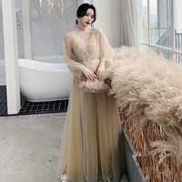 C -тип девять -точка рукава длинной модели (аренда)