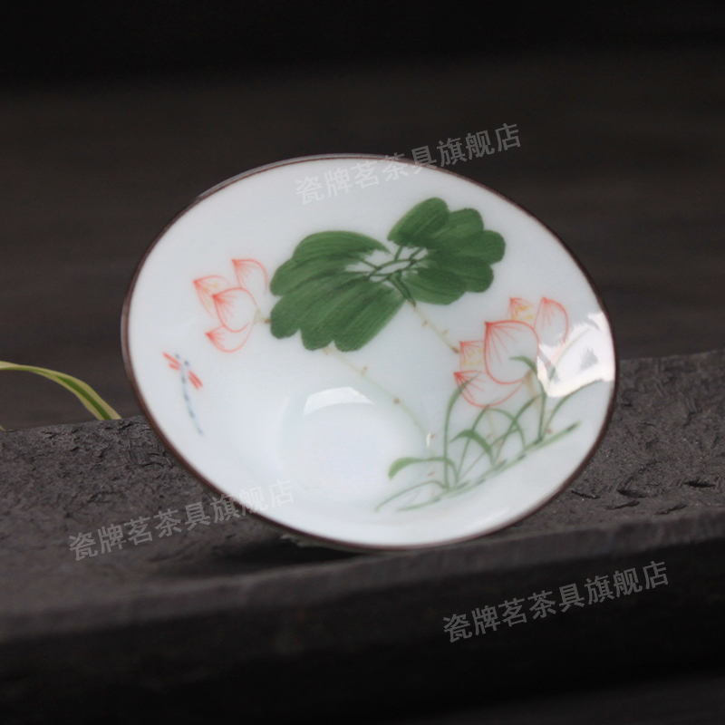 Celadon hand - made hat to ceramic cup cup sample tea cup lotus kung fu tea set single cup cup master cup size