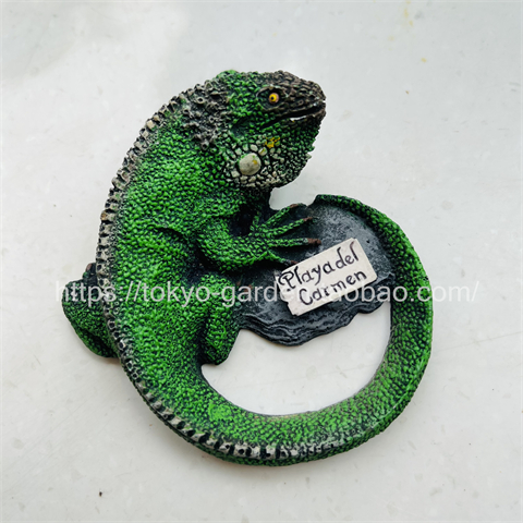 World Travel Remembering Mexico's Cancun Playa del Carmen brings back lizard resin refrigerator magnets