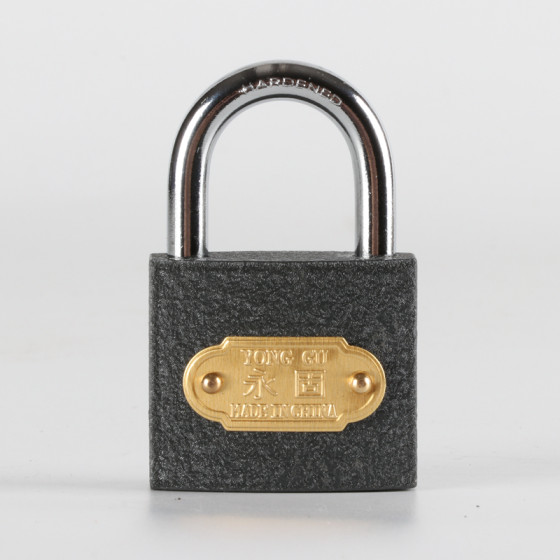 Yonggu brand iron padlock small lock dormitory cabinet meter box lock open copper core one key to open multiple locks