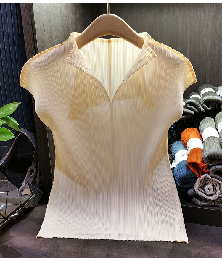 Áo thun cổ chữ V xếp ly tay ngắn ôm dáng phong cách Nhật — Xám nhạt, Đỏ hoa hồng, Xanh mực, Màu xám chi tiết 7