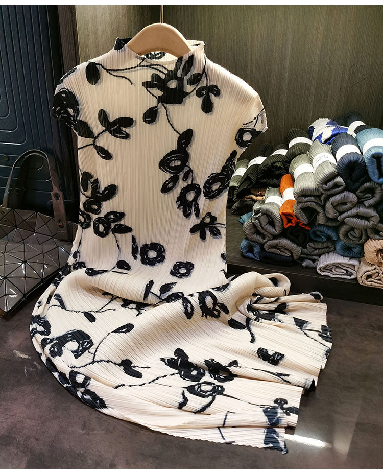 Đầm maxi nữ cổ đứng tay ngắn in họa tiết xếp ly xẻ tà — Màu đen, Màu xanh lá, Màu mơ chi tiết 11