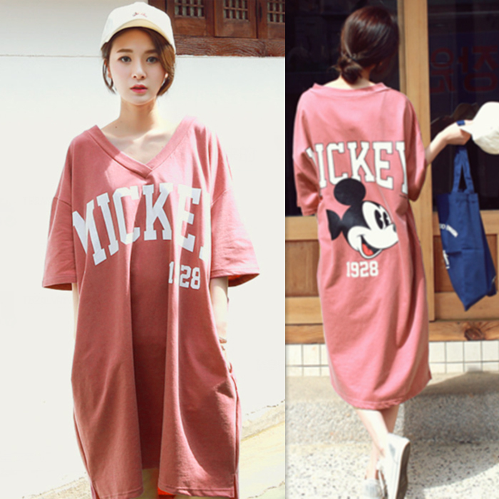 2026 Spring/Summer Korean Style V-Neck Women's Dress, Short Front Long Back, Plus Size Loose Mid-Length Short Sleeve T-Shirt Dress, Summer Trend 2026 Spring/Summer Korean Style V-Neck Women's Dress, Short Front Long Back, Plus Size Loose Mid-Length Short Sleeve T-Shirt Dress, Summer Trend