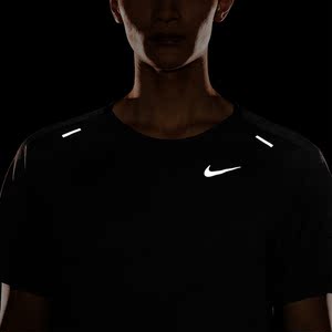 Nike耐克官方DRI-FIT ADV TECHKNIT ULTRA男子短袖跑步上衣CZ9047