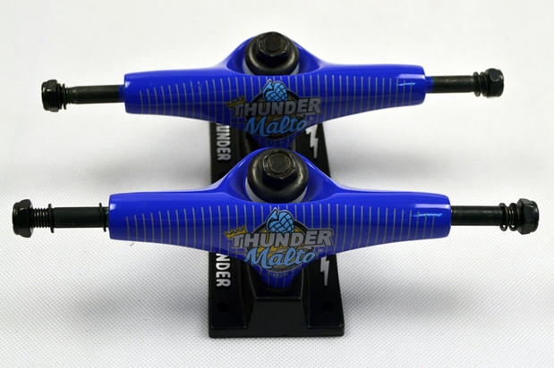 Nhập khẩu khung trượt ván THUNDER Cầu ngắn cầu trượt ván trượt Cầu lắp ráp Khung nhôm Khung hai bộ - Trượt băng / Trượt / Thể thao mạo hiểm bmw scooter