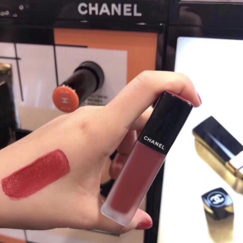 chanel Velvet Matte Fog Face Glaze 154 Chanel Glaze 806 222 196 818