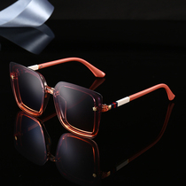 Square powder frame sunglasses womens new anti-UV fashion sunglasses wild trend net red street shooting driving travel