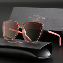 2019 new sunglasses women hipster street shot retro black sunglasses large frame square color anti-uv glasses