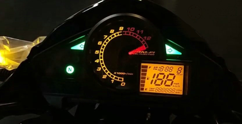 Motorcycle modified liquid crystal meter Yongyuan lord wind innovation Sanyang longfeng 350 Honda 300 LCD instrument