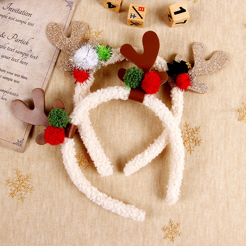 Christmas hair hoop head buckle net red elk plush color cute female hair sticky ball head hoop Christmas decoration headdress