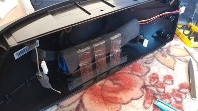 harman kardon go play 2 battery