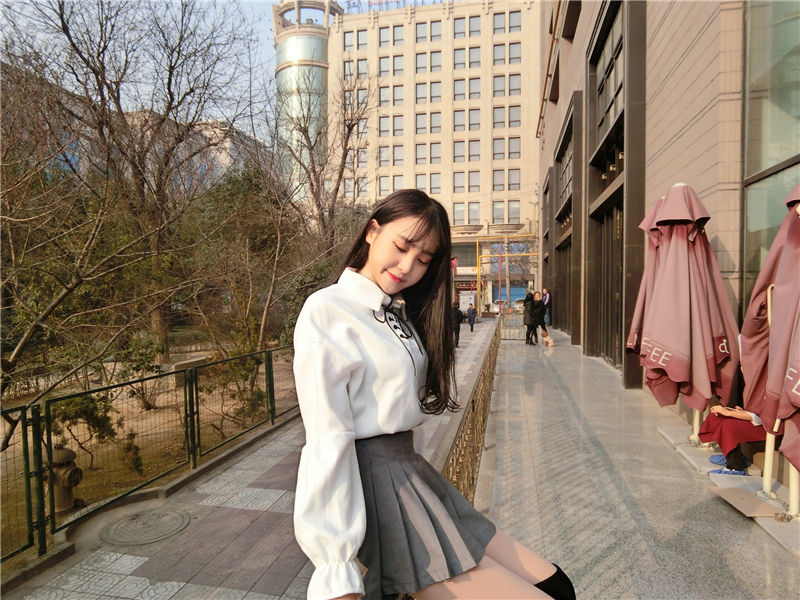 Áo 2018 Phụ Nữ của Mùa Thu Mới Đường Viền Cổ Áo Băng Thông Lỏng Dài Tay Áo Sơ Mi Dễ Thương Ít Tươi mẫu áo công sở đẹp