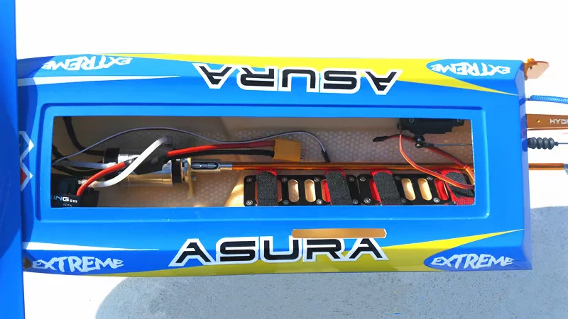 Mo King Супермаркет, Hydra Mono2Great White Sharkless Brushless Power Ship