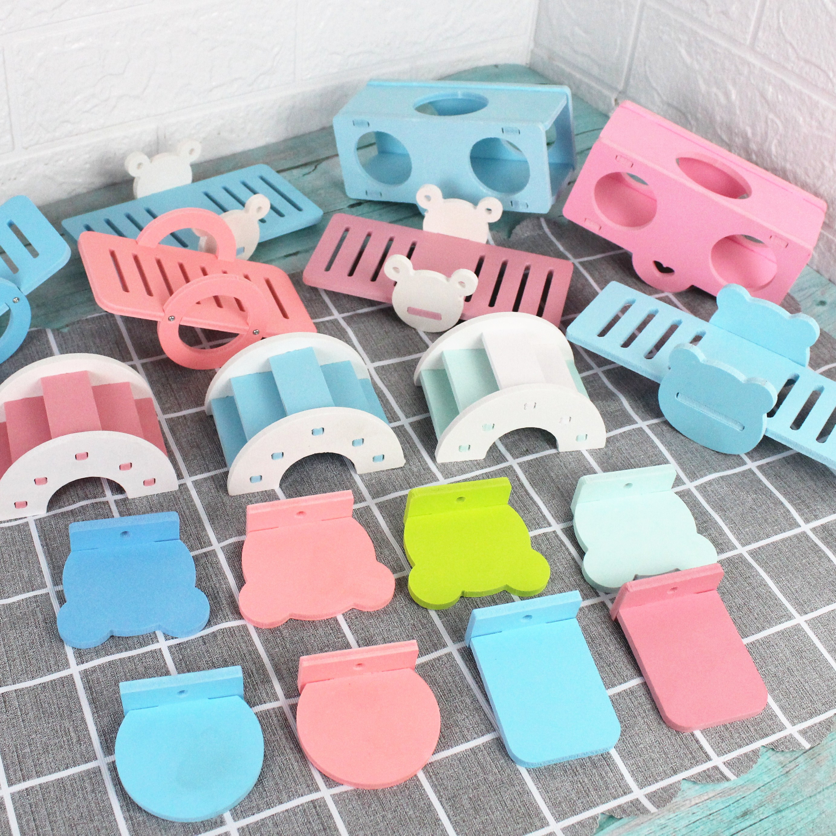 Hamster golden bear hut sleeping nest toys ecological board house swing seesaw hamster cage DIY supplies toys