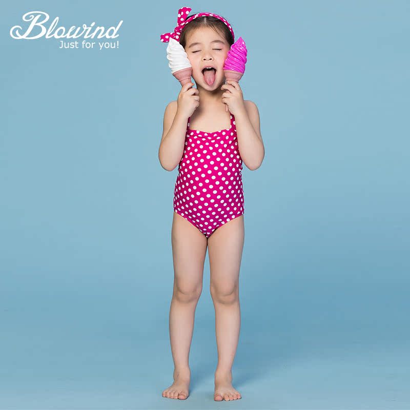 3 girls swimwear