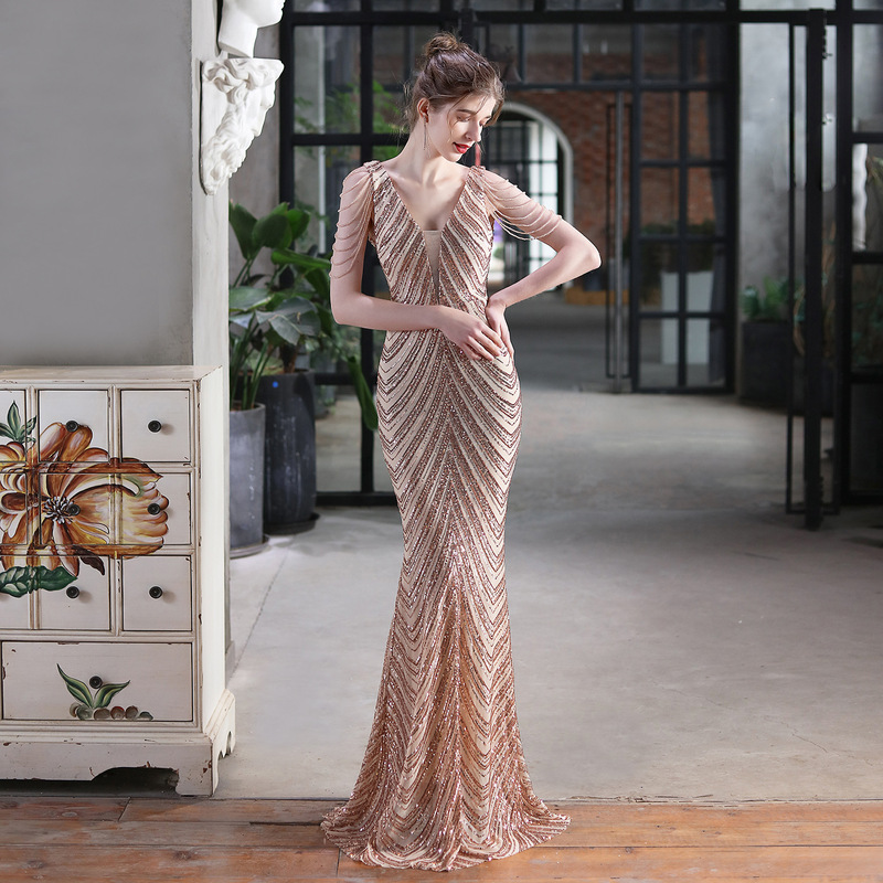 Luxurious Sequined Evening Dress for Women 2026 New Style Elegant Host Queen Stage Performance Catwalk Fishtail Long Dress Luxurious Sequined Evening Dress for Women 2026 New Style Elegant Host Queen Stage Performance Catwalk Fishtail Long Dress