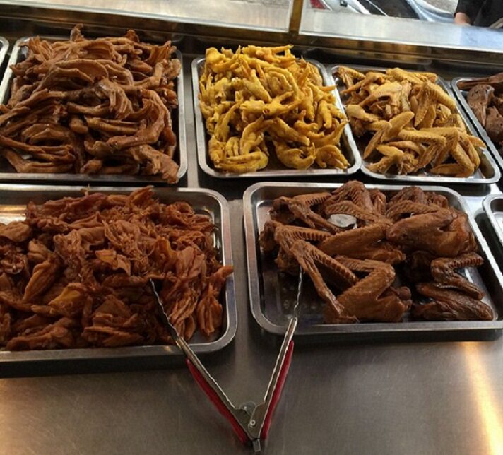 Salt Ovens chicken paws Meizhou Hakka Teruatal Meizhou Salt Chicken Feet Fengpai Feng Thuong