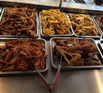 Salt ovens chicken claw chicken foot Meizhou chicken claw chicken snack Cantonese Hakka Feng Shuntersan The day of the day to be shipped on the day