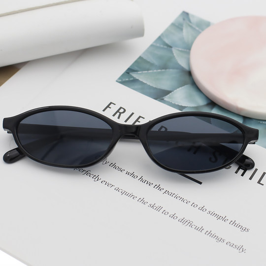 European and American Cross-Border Oval Small-Frame Sunglasses 2025 New Style Sunglasses Fashionable Trendy Simple Elegant Sunglasses for Women