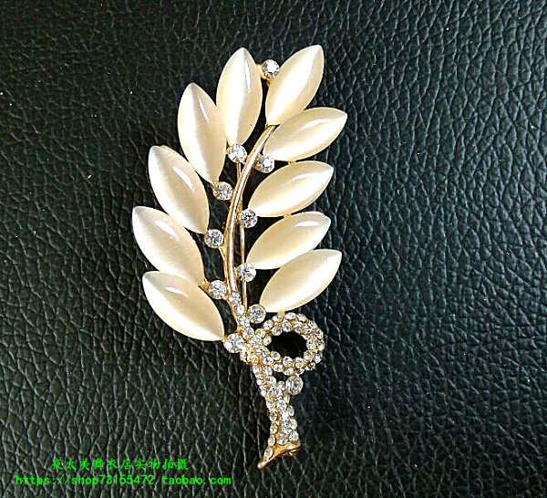 Broche femme en cristal artificiel - Ref 1183554 Image 24