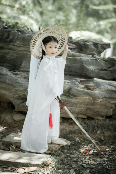 Ancient style bamboo hat, children's windproof and sunscreen veil, martial arts style children's photography and photo performance clothing