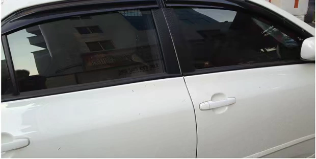 07 Toyota Corolla thời tiết visor 11 Corolla với mưa mưa visor mưa lông mày 14 mới Corolla mưa lông mày