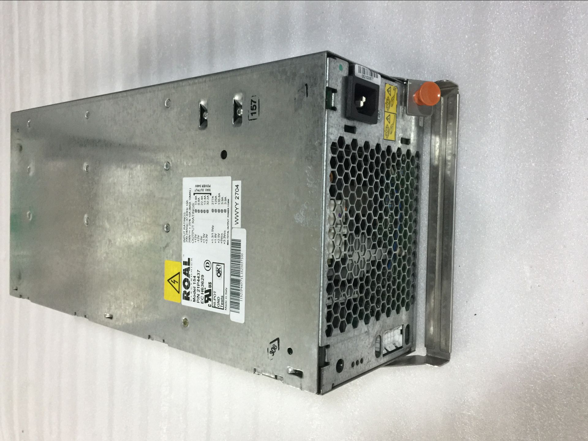 IBM P650 power supply 21P4437 original power supply spot