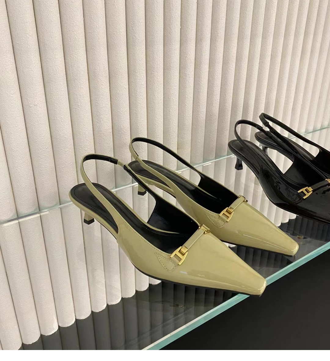 レディースの靴