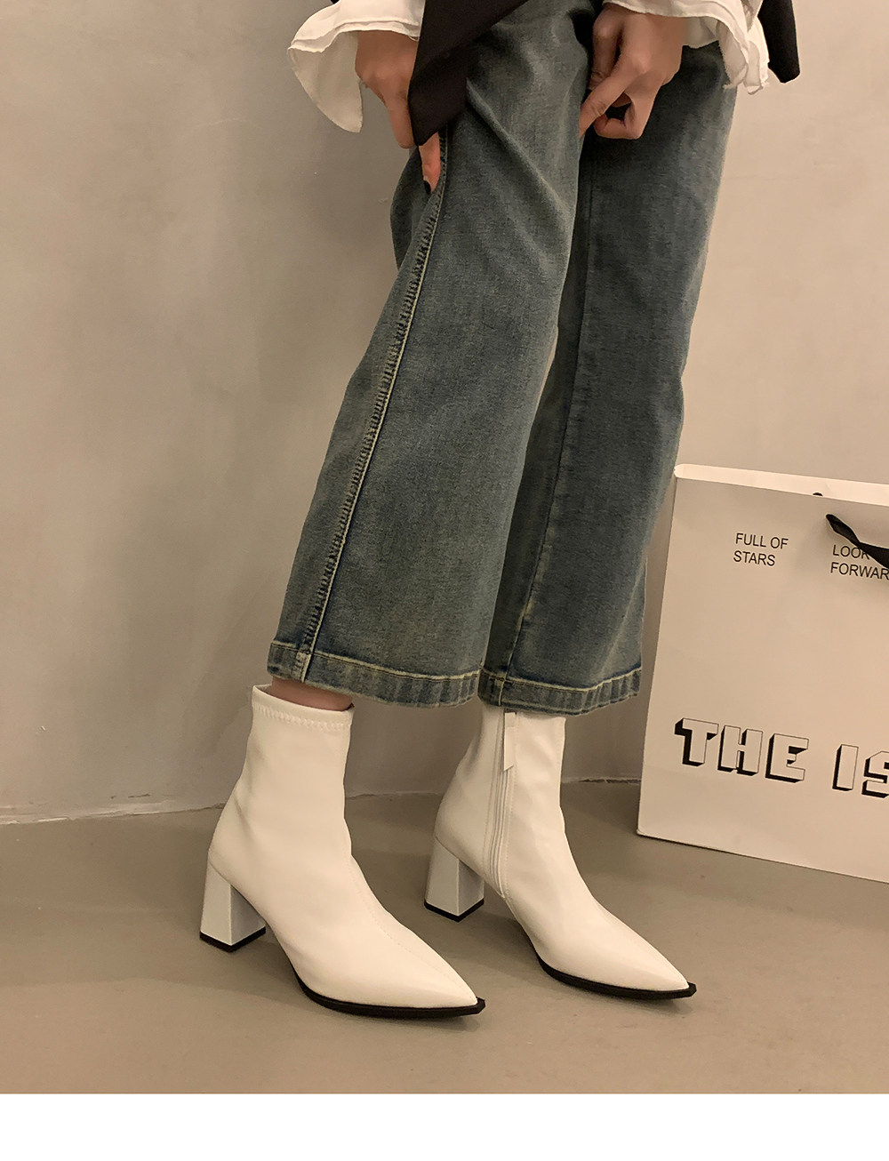 Французский эластичность Lean -Thin Boot самка 2025 осенью и зимой новый наконечник Толстые голые сапоги на высоком кабгалстук-бабочкае Лодыжка короткие трубки ботинки сын Sonlarfu/Suo Lanfu 