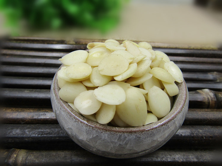 北杏仁100g:既是坚果也是良药,你知道它的多重功效吗?-杏仁-淘宝百科网