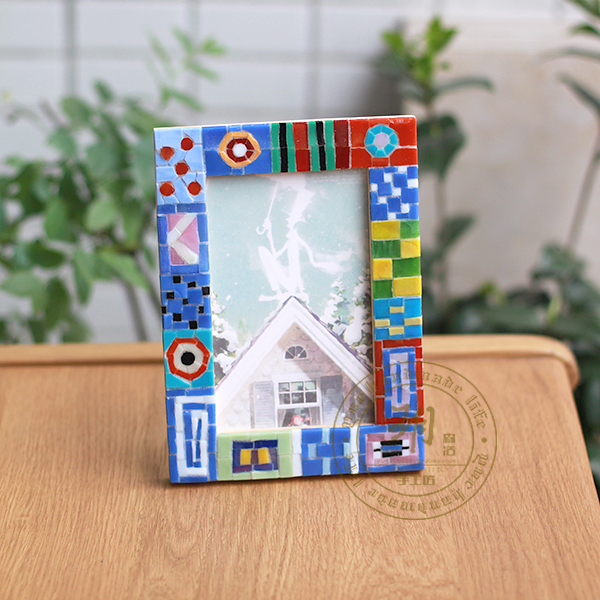 Yuesen Life｜Fairy Tale Town Photo Frame Montereyan Karla Geometric Abstract Art Style Teacher's Day Gift