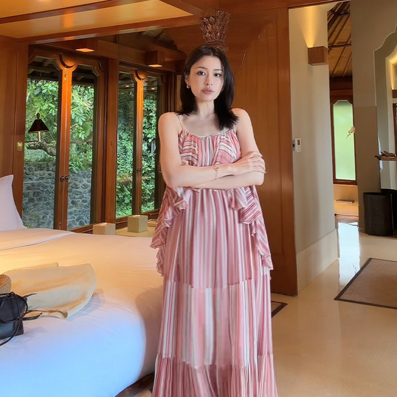 Le Samedi【Orange Sea Mist】Gradient Striped Patchwork Strap Dress for Women with Heavy Pleats in Resort Style