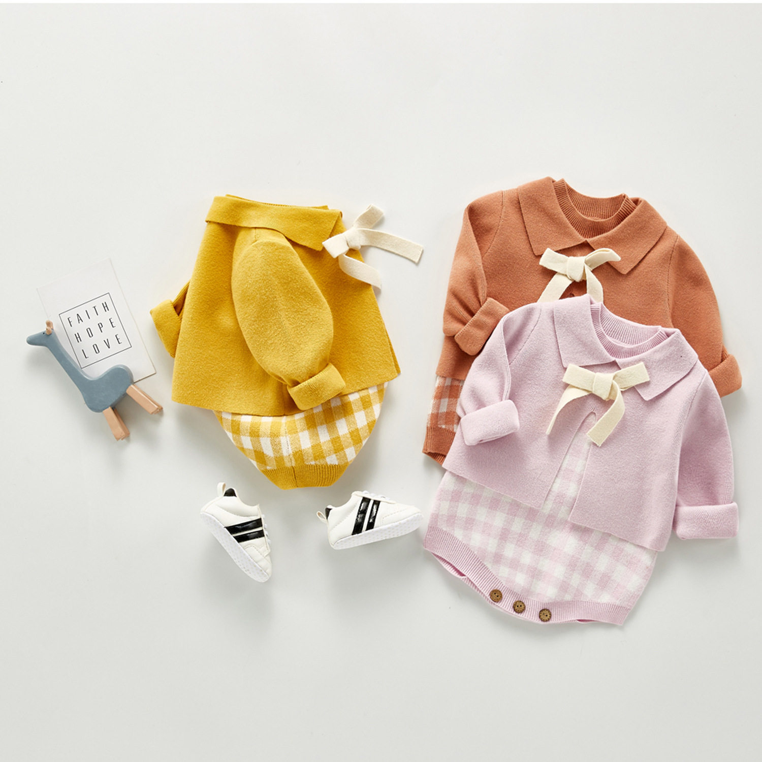 Girl Spring Dress New Foreign Pie Dress Suit Infant Daughter Knitted Khacoat 100 Hitchcoat Jacket Han Edition Tide