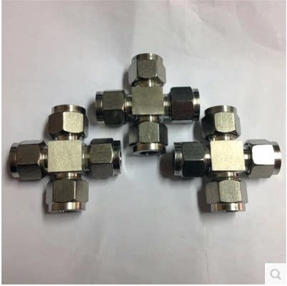 304 stainless steel cutting sleeve four-way middle pipe joint double cutting sleeve four-way joint 6 8 10 12 14