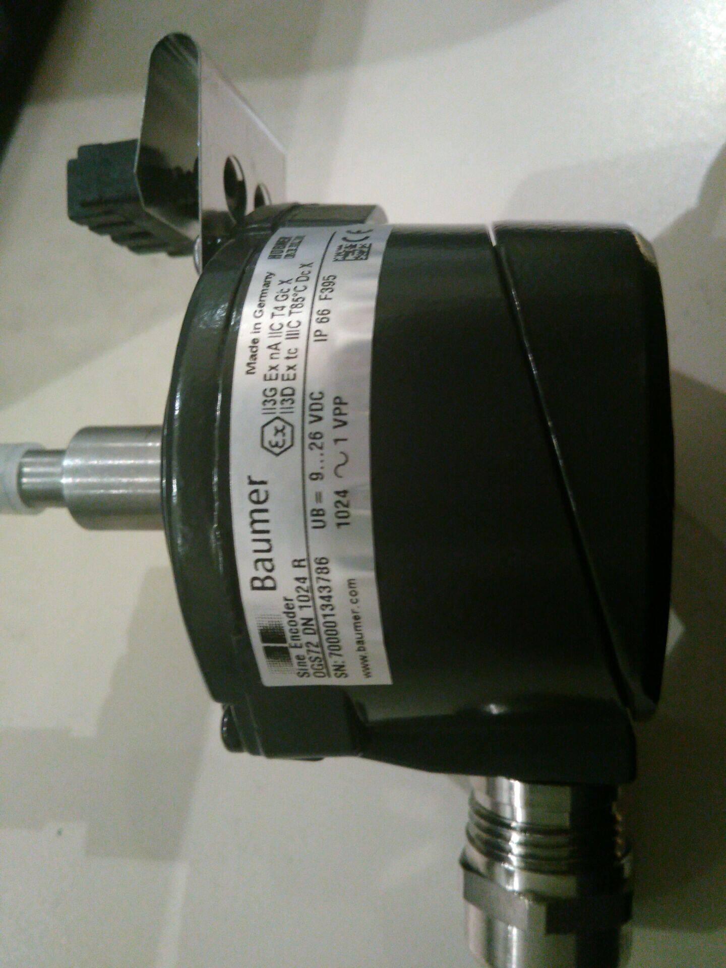SEW SEW encoder OG83SSN1024 New baumer encoder EG7S in stock