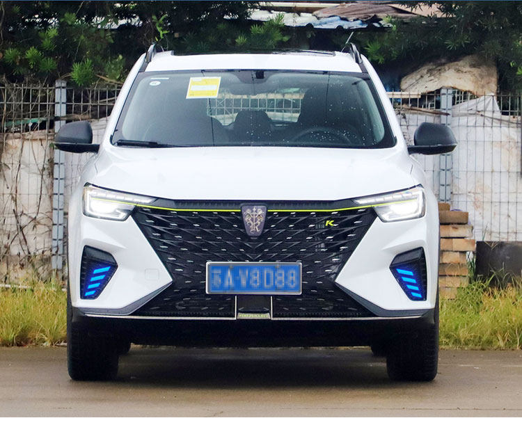 Suitable for 21-23 Roewe RX5plus daytime running lights front fog lights modified LED driving lights MG rx5plus