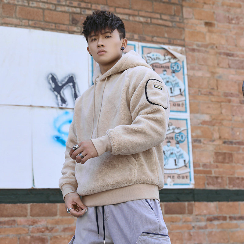 BluesFly original soft lamb cotton sleeve hood sports warm leisure suit autumn and winter windshirt man