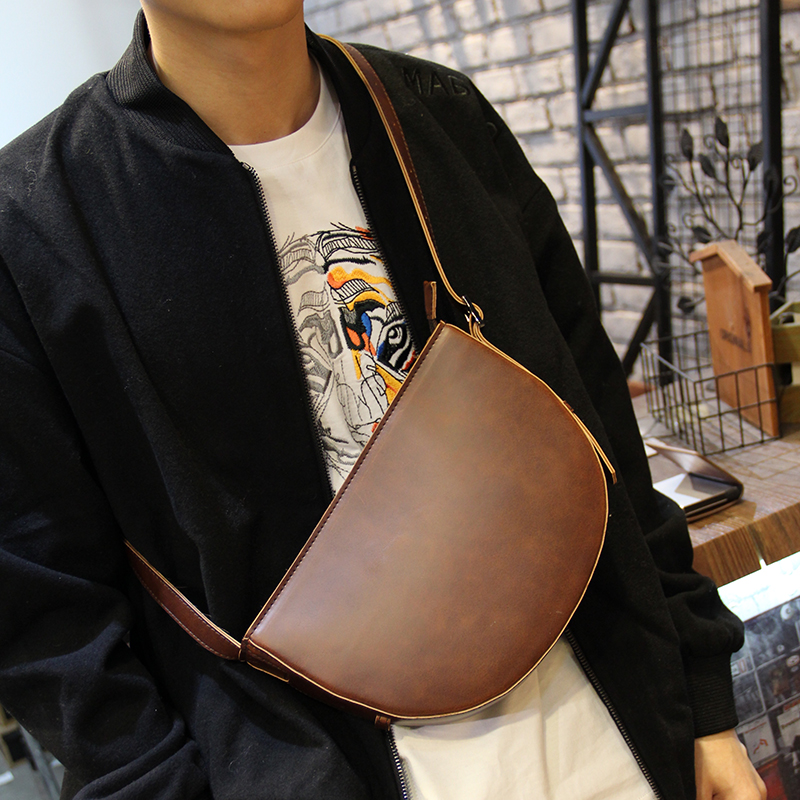 New Crazy Horse Leather Messenger Bag Men's Small Backpack One Shoulder Personality Fashion Trend Leather Men's Small Satchel Tide Brand Bag