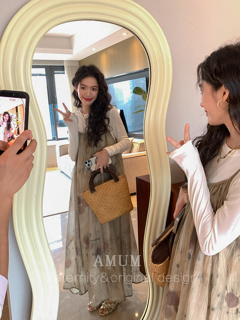 ◆ Amum Maternity Wear ◆ Outfits for Pregnant Moms~ Vintage Pleated Stylish Summer Dress That Doesn'T Show Pregnancy, Loose-Fitting Strap Dress. — 29