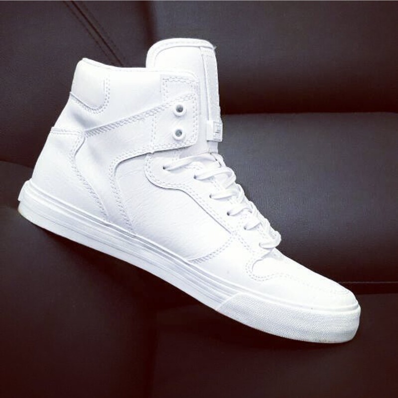 Supra Vaider Red and White Pleated Leather Men's High-Top Sneakers, Trendy High Street Dance Shoes, Large Size Men's Shoes