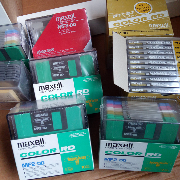 maxell floppy disk MF2-DD 3.5 inch floppy disk 720K low density floppy disk 1.0MB