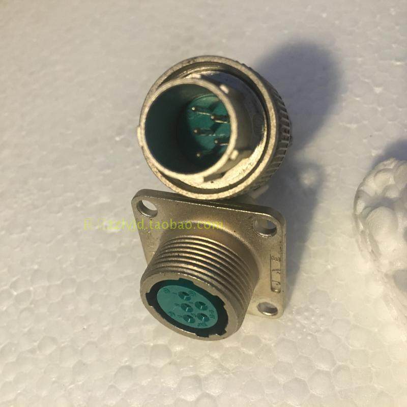 [USD 6.52] JAE HRS circular aviation connector SRCN6A135P 5pin plug