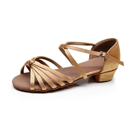 Светлый цвет кожи