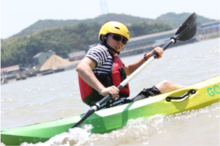 Rubber Dinghy Canoeing Canoeing Canoe Water Skareakayak safety helmet Surfing safety helmet on the outside sports safety helmet